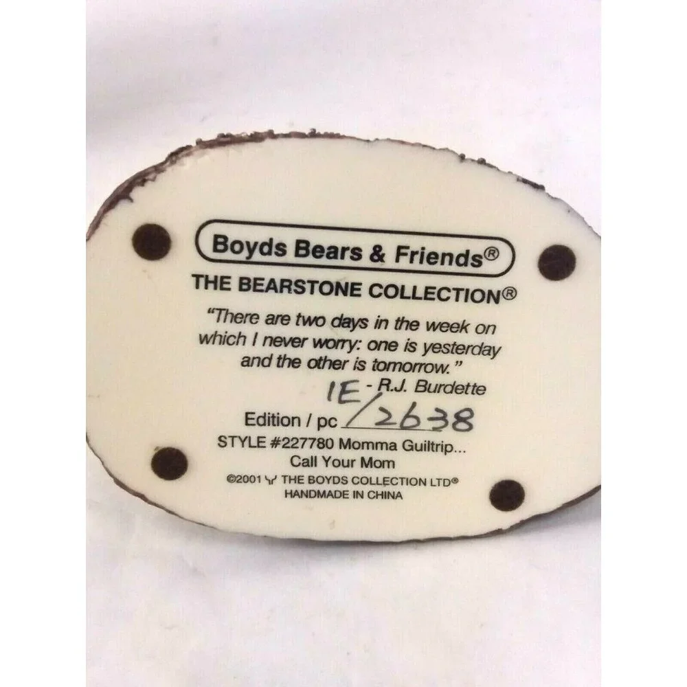 Boyds Momma Figurine Bearstone Collection Momma Guiltrip Call Your Mom First Ed - Picture 9 of 9